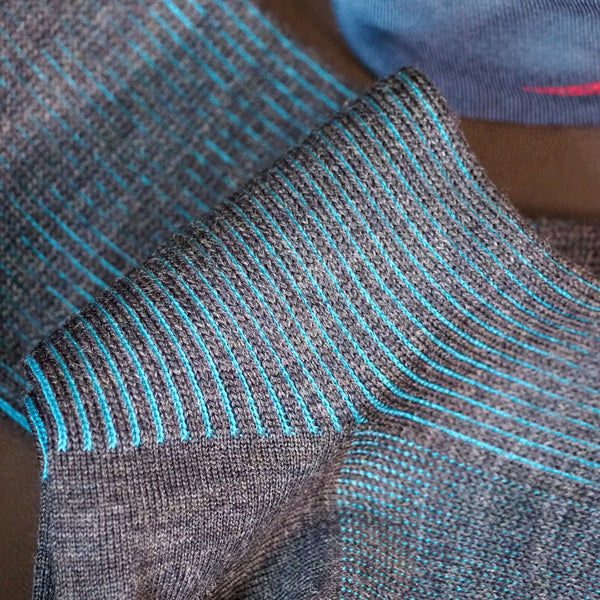 ヘアラインストライプロングホーズ - 靴下  Il Regalo/イルレガロ | HIGH QUALITY SOCKS
