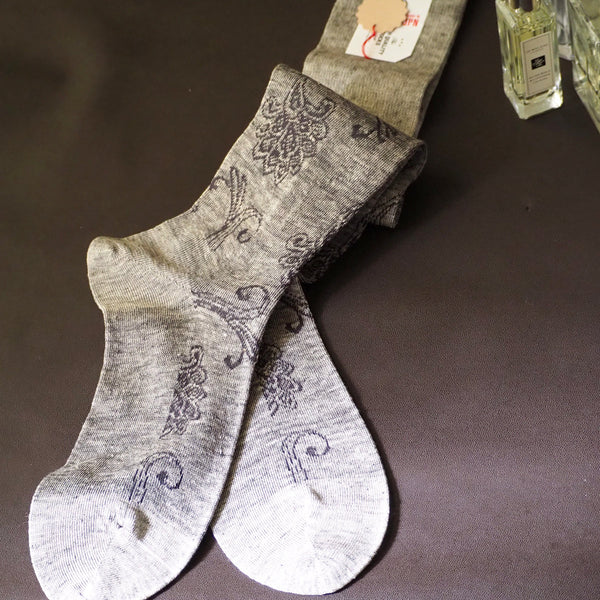 リネンフローラルロングホーズ - 靴下  Il Regalo/イルレガロ | HIGH QUALITY SOCKS