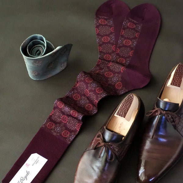 ボールドメダリオンロングホーズ - 靴下 Il Regalo/イルレガロ | HIGH QUALITY SOCKS