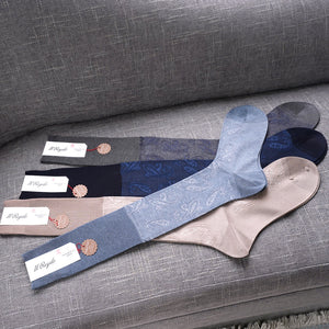 陰影が描くペイズリー